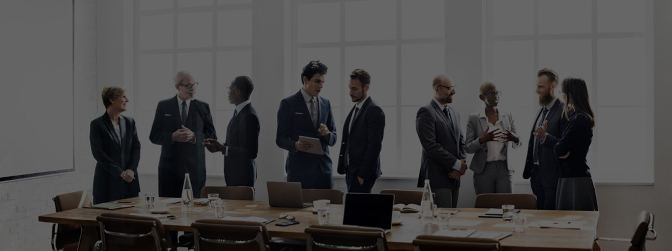 بهترین خدمات و محصولات را از ما بخواهید